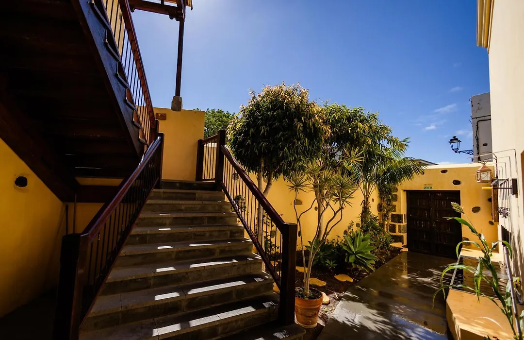 Hotel Rural Casa de Los Camellos-1